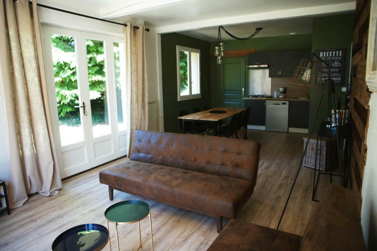 La maison d à côté Lacropte Esterno foto