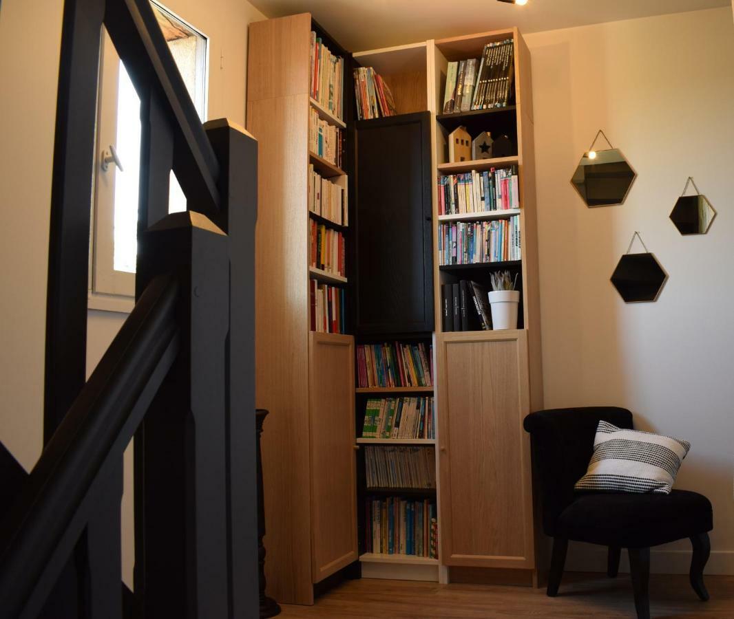La maison d à côté Lacropte Esterno foto